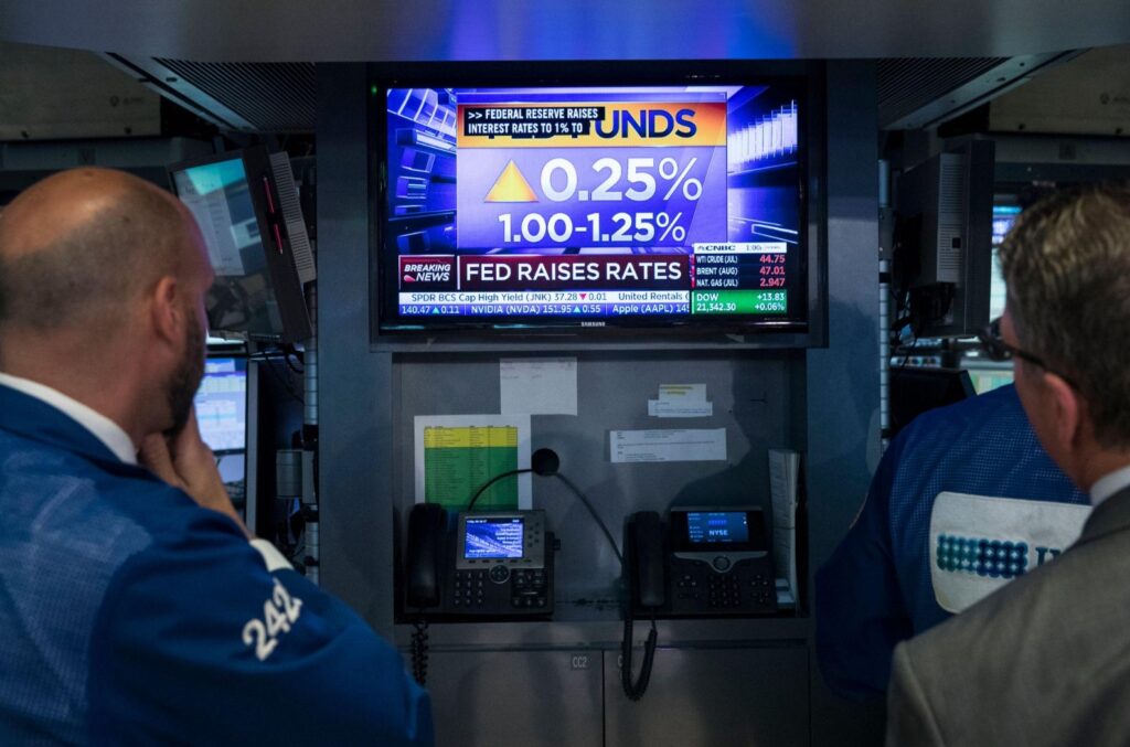 Hoe beïnvloeden rentebesluiten van centrale banken de beurs?